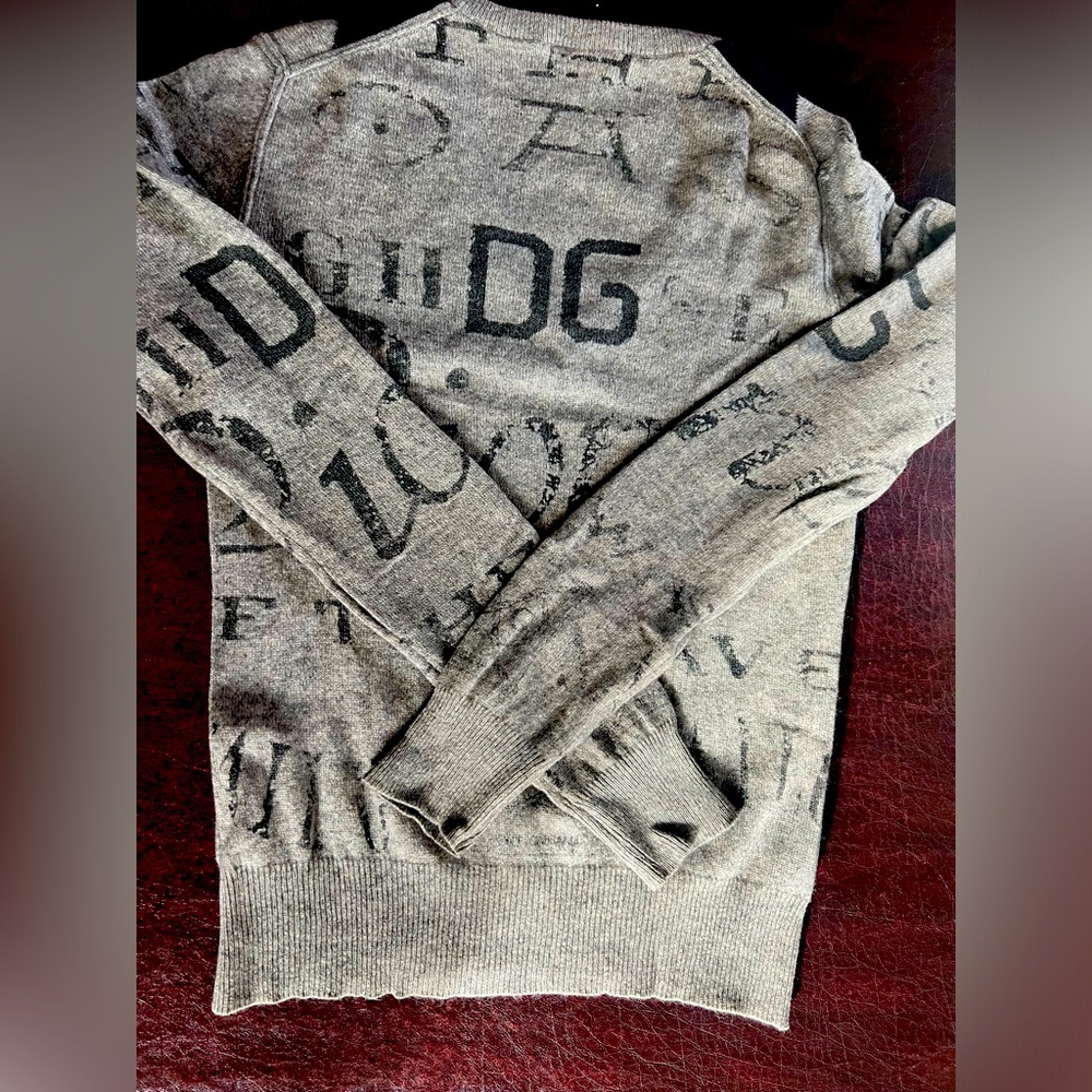 Dolce and gabbanna  , grey and blue . Print by DG print on the back
